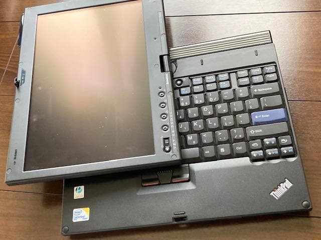 ジャンク扱い　Lenovo ThinkPad X200T＆ウルトラベース付き