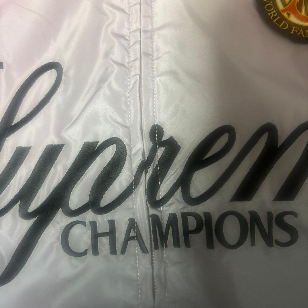 ジャケット・アウター Supreme Umbro Gradient Track Jacket