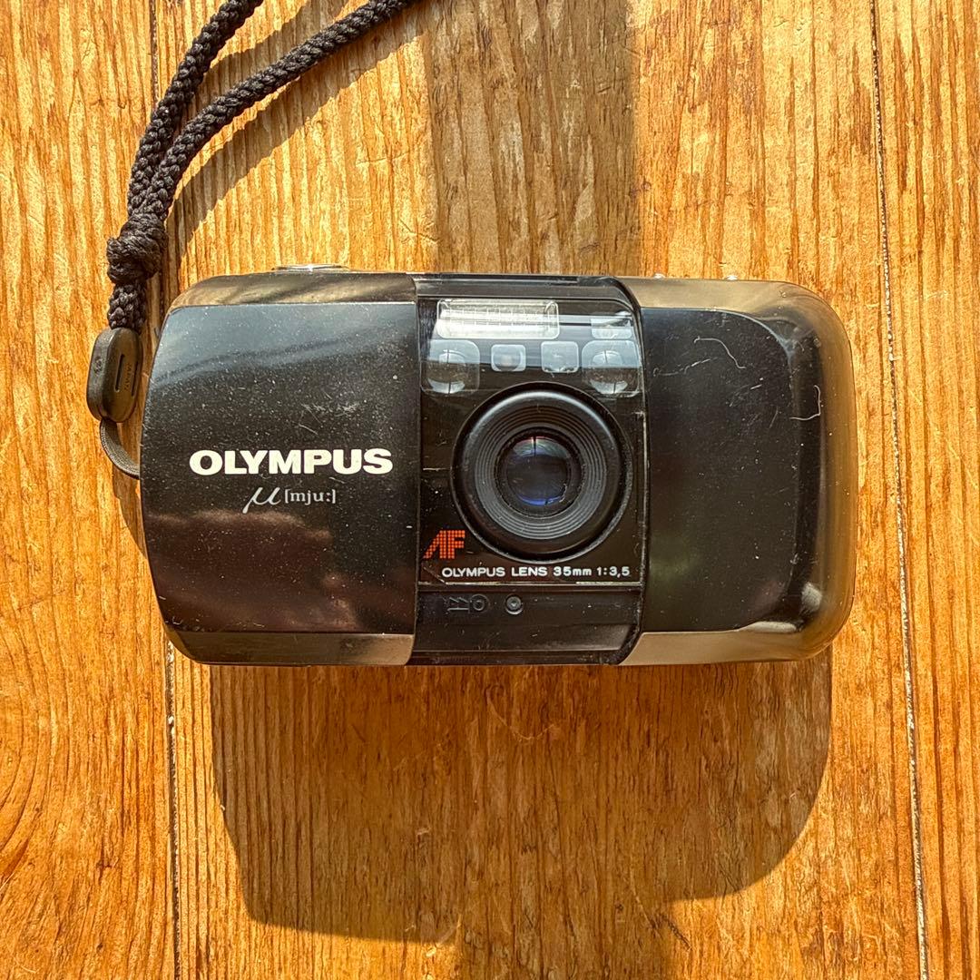 完動品 OLYMPUS μ [mju:] 初代　フィルムカメラ