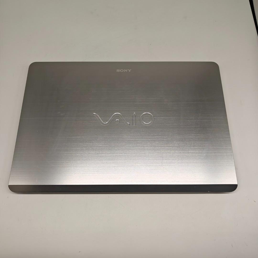 【VAIO】SVF 高速i7 SSD256GB 8GB シルバー ノートPC