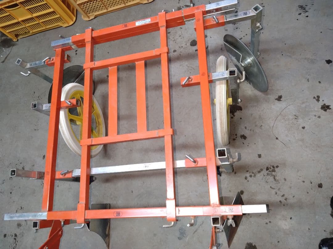 アグリテクノ矢崎　MR3 マルチャー　家庭菜園マルチ敷き　手動機械