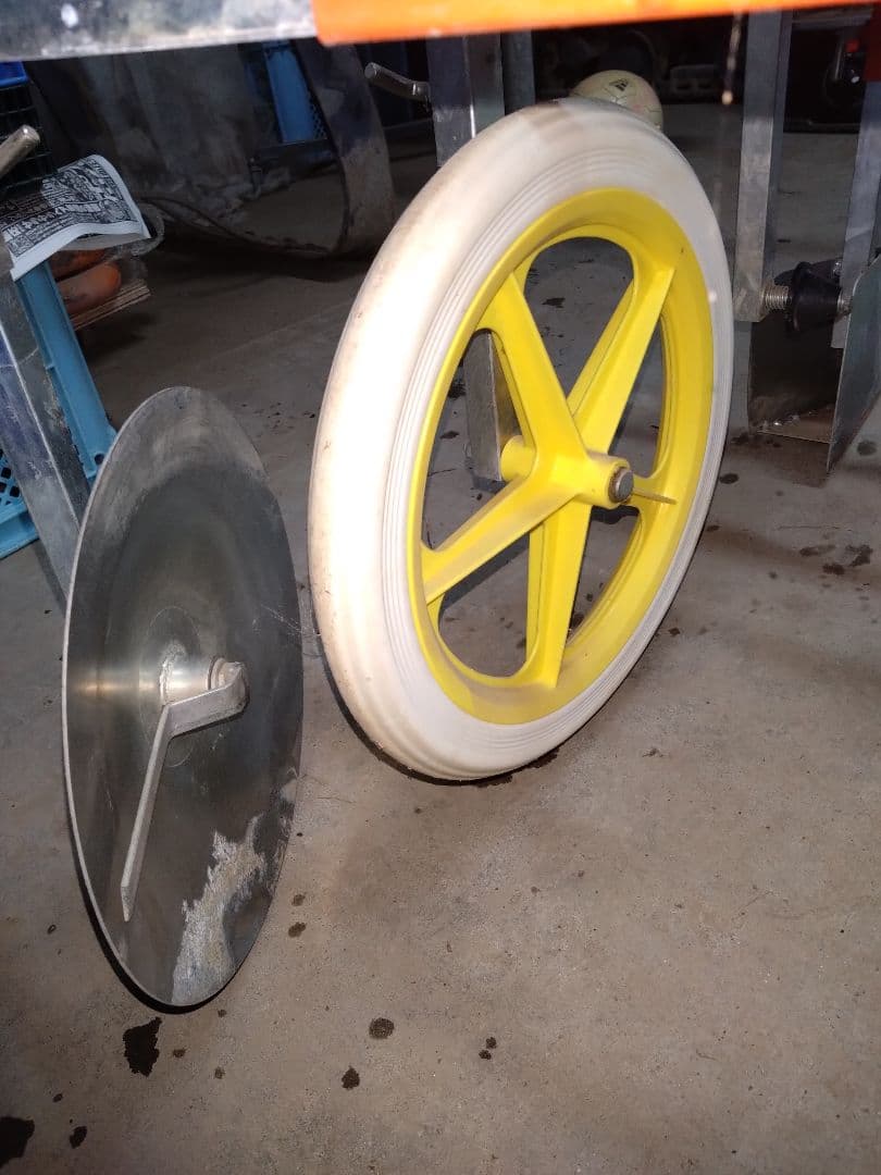 アグリテクノ矢崎　MR3 マルチャー　家庭菜園マルチ敷き　手動機械