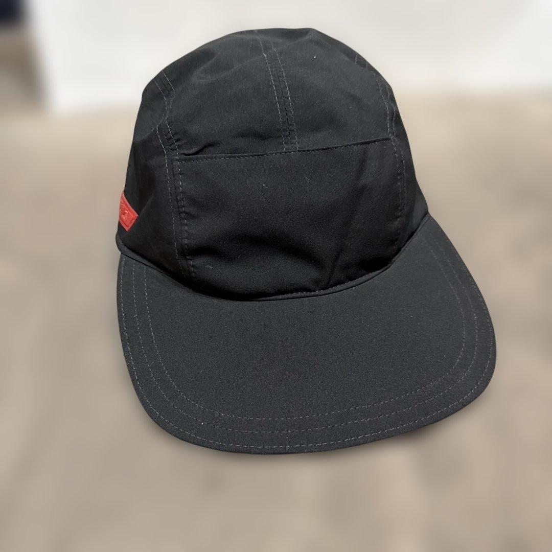 PRADA プラダ　　キャップ　ブラック　調節可能