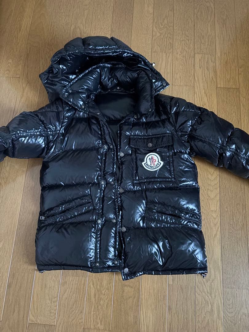 Moncler K2 モンクレール黒 ダウンジャケット フード付き