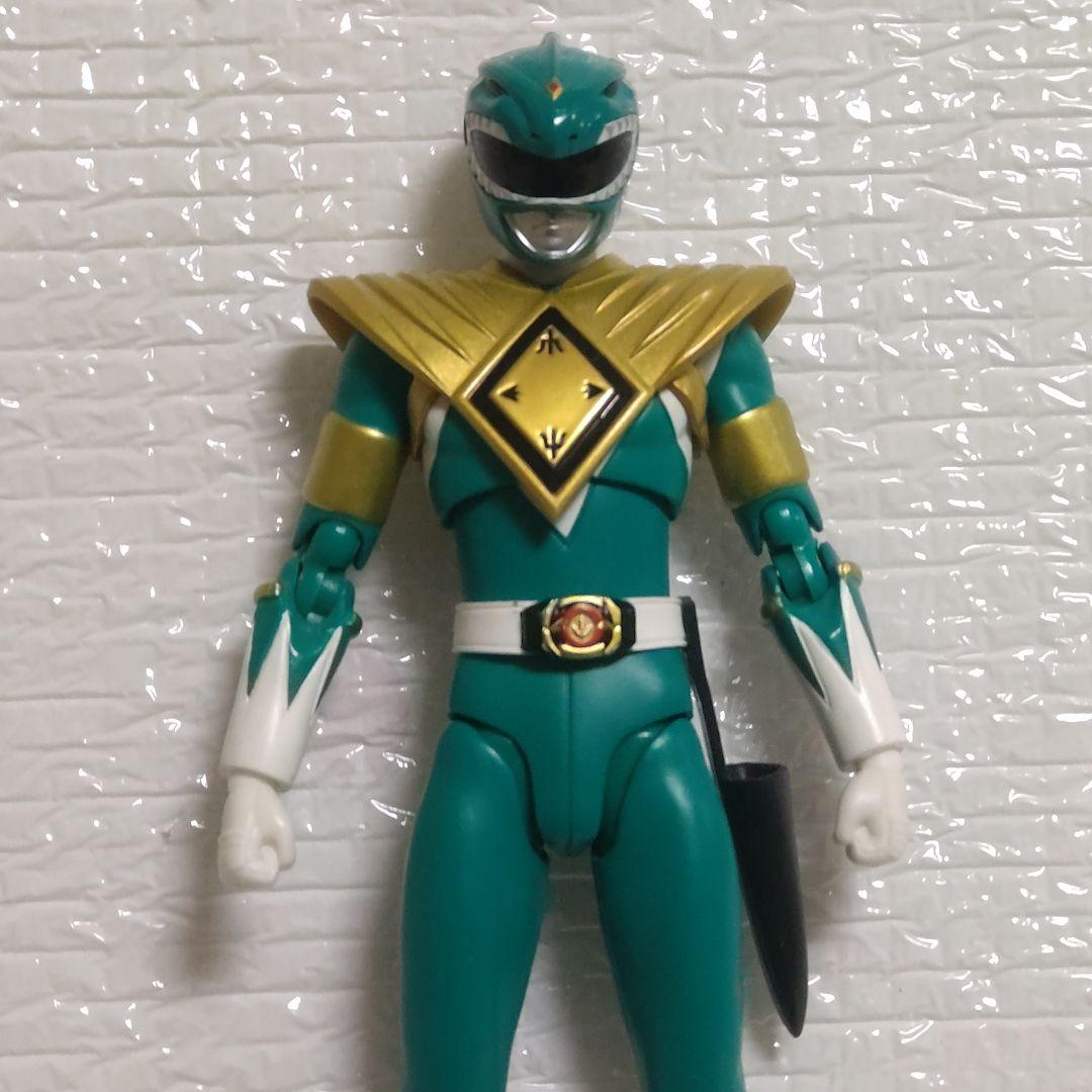 S.Hフィギュアーツ　ドラゴンレンジャー