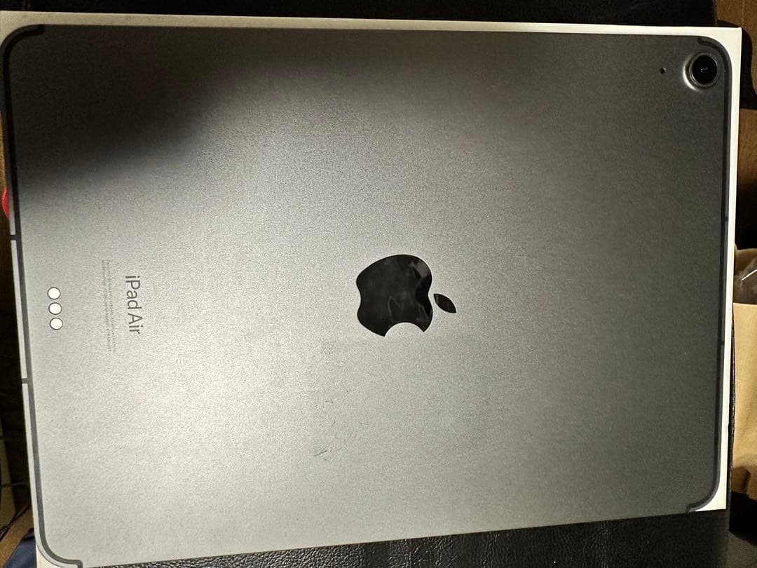 iPad Air 第5世代Wi-Fi + Cellular スペースグレー