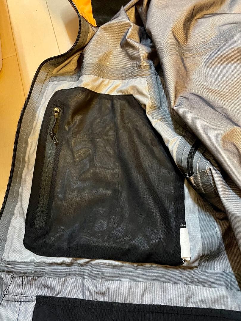 グリーンクロージング　19-20 ヘビージャケット　マンゴー　Lサイズ