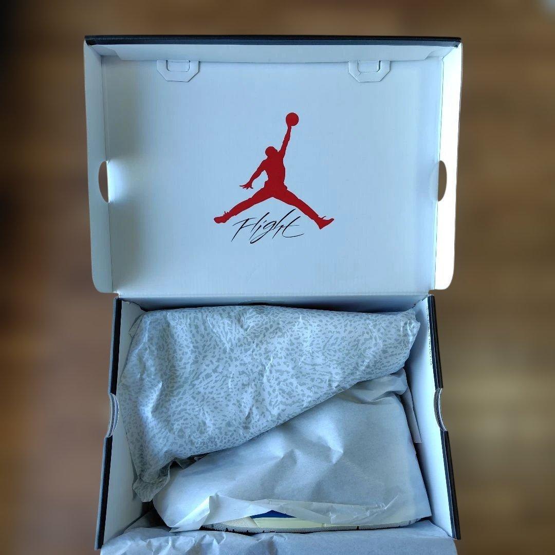 靴 NIKE AirJordan3 RETRO OG \"RARE AIR\" 26cm