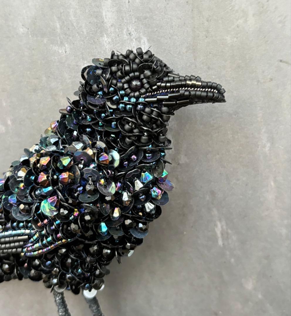 【ハシブトガラス】ビーズ刺繍ブローチバッグチャーム