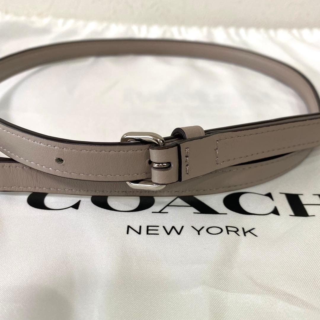 未使用品　COACH コーチ　2way ハンドバッグ　ショルダーバッグ
