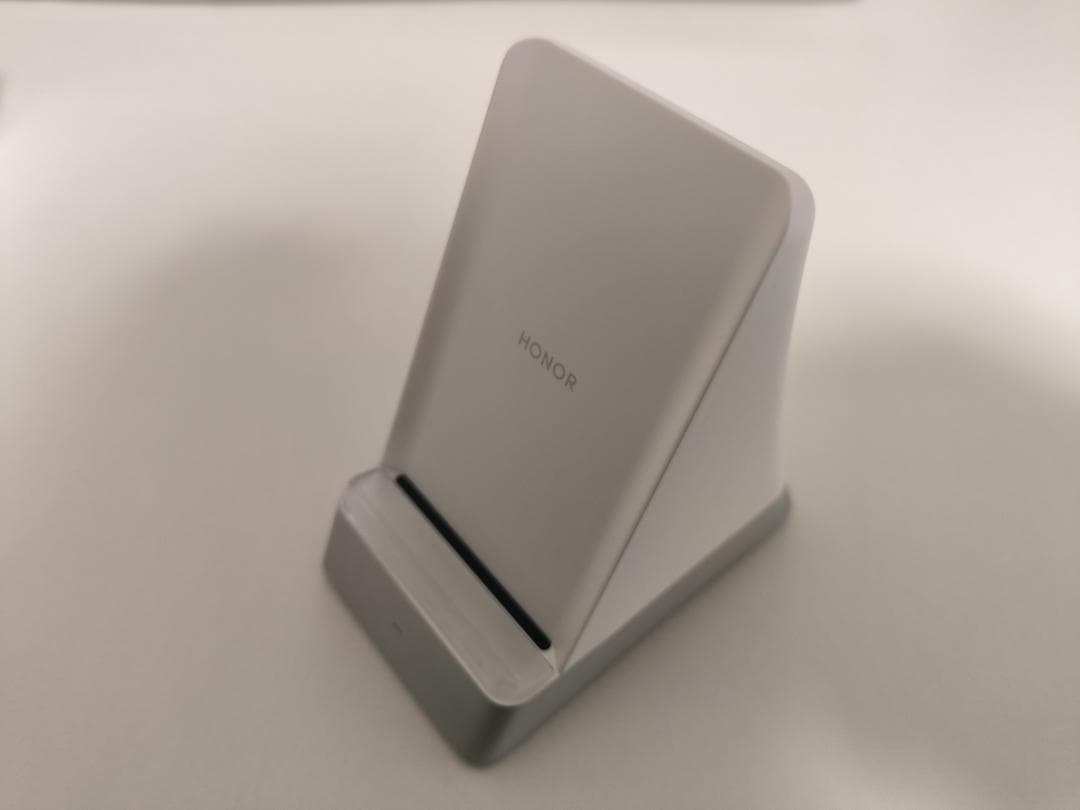 HONOR WIN 12GB/256GB　充電スタンド付き