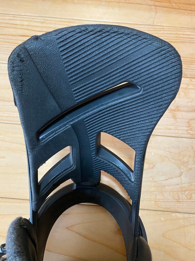 Burton Mission ビンディング ブラック Mサイズ　スノーボード