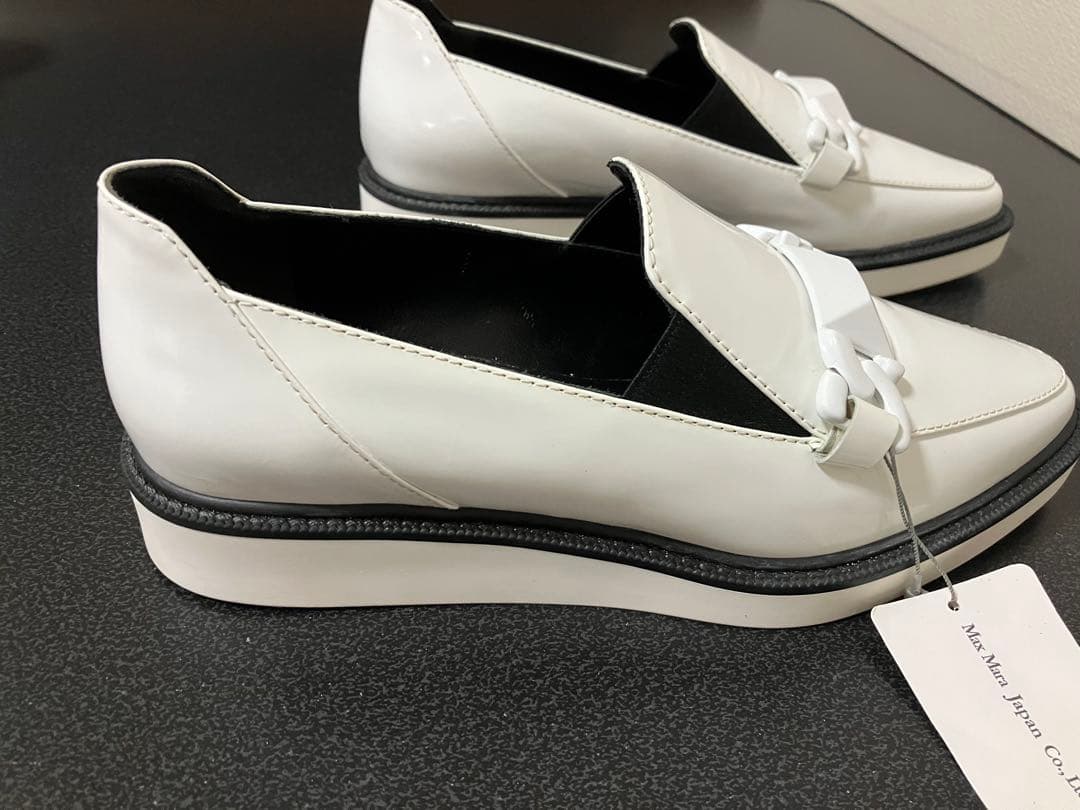 Maxmara ローファー　革靴