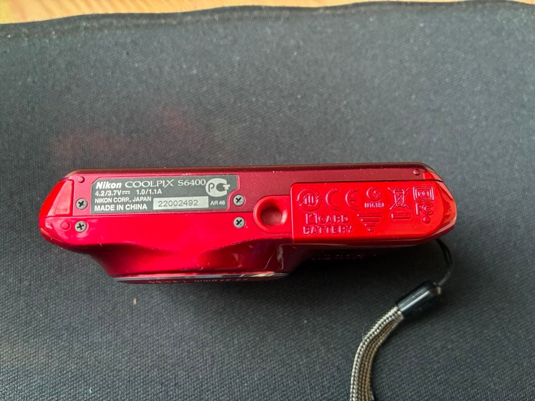 Nikon COOLPIX S6400 レッド