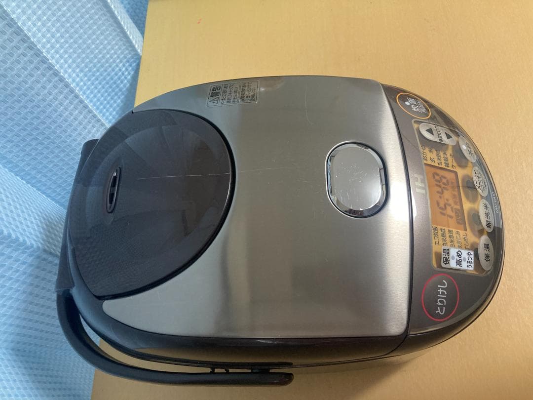 ★美品★ZOJIRUSHI NW-VA10型 IH炊飯ジャー19年製 1,0L