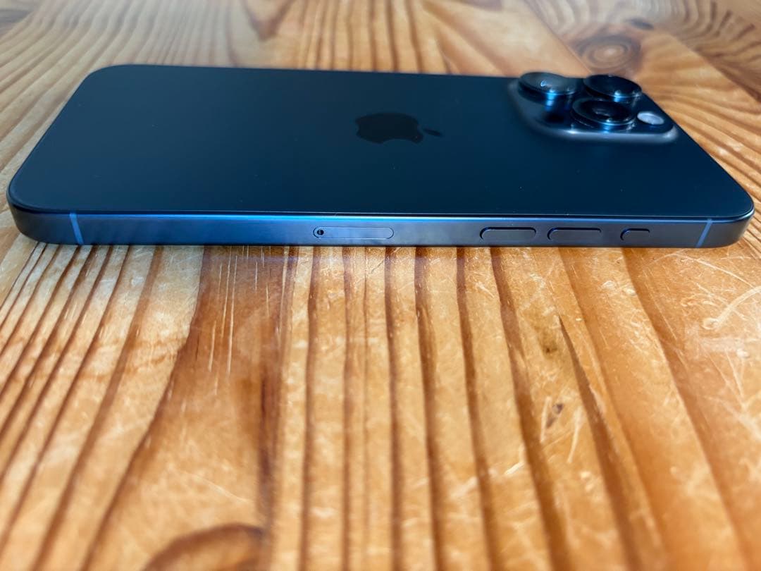 iPhone 15 Pro Max ブルーチタニウム 512GB