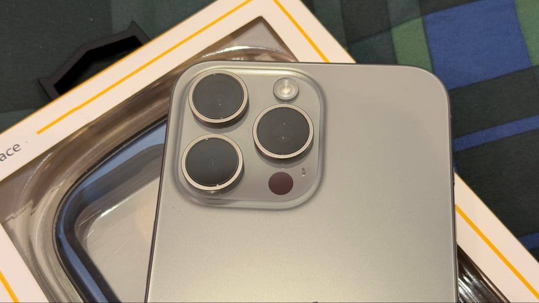 【美品】iPhone15 Pro MAX 512GB ナチュラルチタニウム