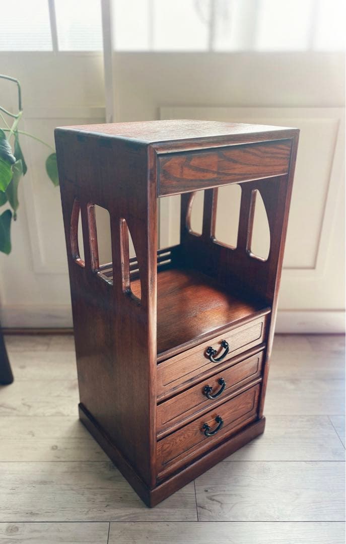 アンティーク　本棚　ケヤキ　箪笥　インテリア　昭和　レトロポップ　美品　無垢