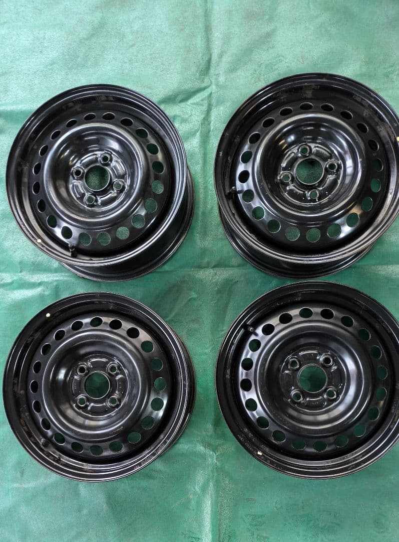 ホンダ 15インチ ホイールセット 4枚　バルブ新品交換済み。