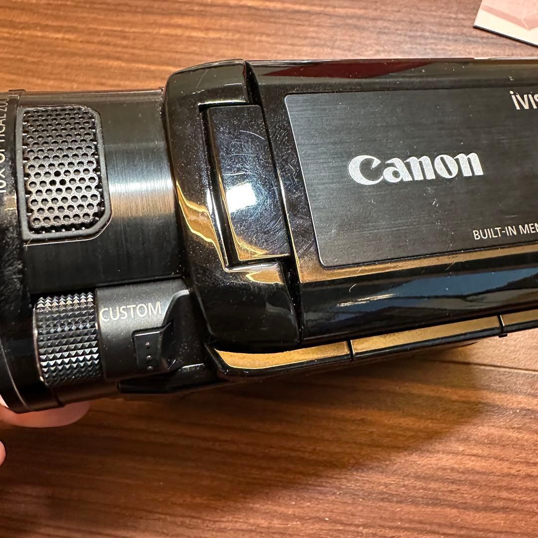 Canon デジタルビデオカメラ iVIS HF S11 ほぼ新品 5348