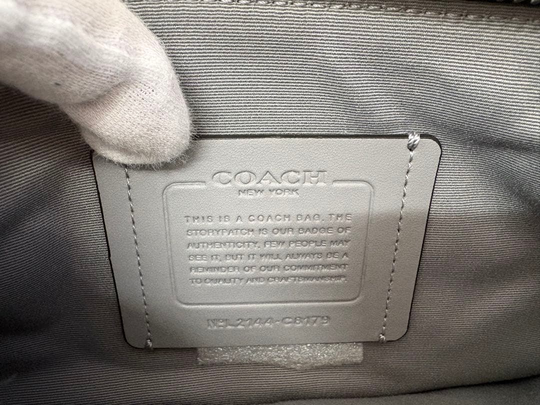 COACH コーチ エヴァレット クロスボディ ショルダーバッグ 美品