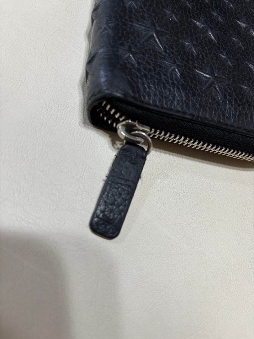 ジミーチュウ 長財布 ラウンドファスナー エンボス スター ブラック