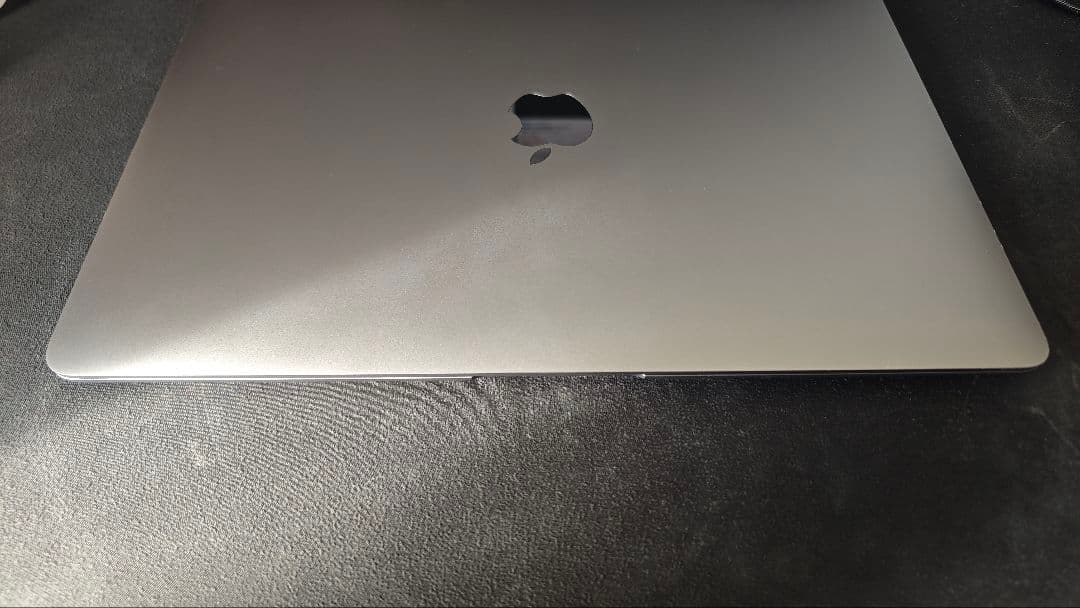 MacBook本体 MacBook Air 2020 i3 16GB 512GB