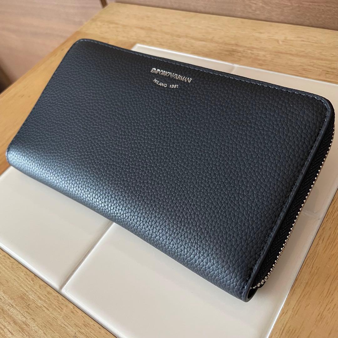 【箱付き】エンポリオアルマーニ　ロゴ 長財布 ラウンドジップ