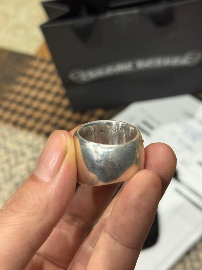 Chrome Hearts オーバルクロス25号