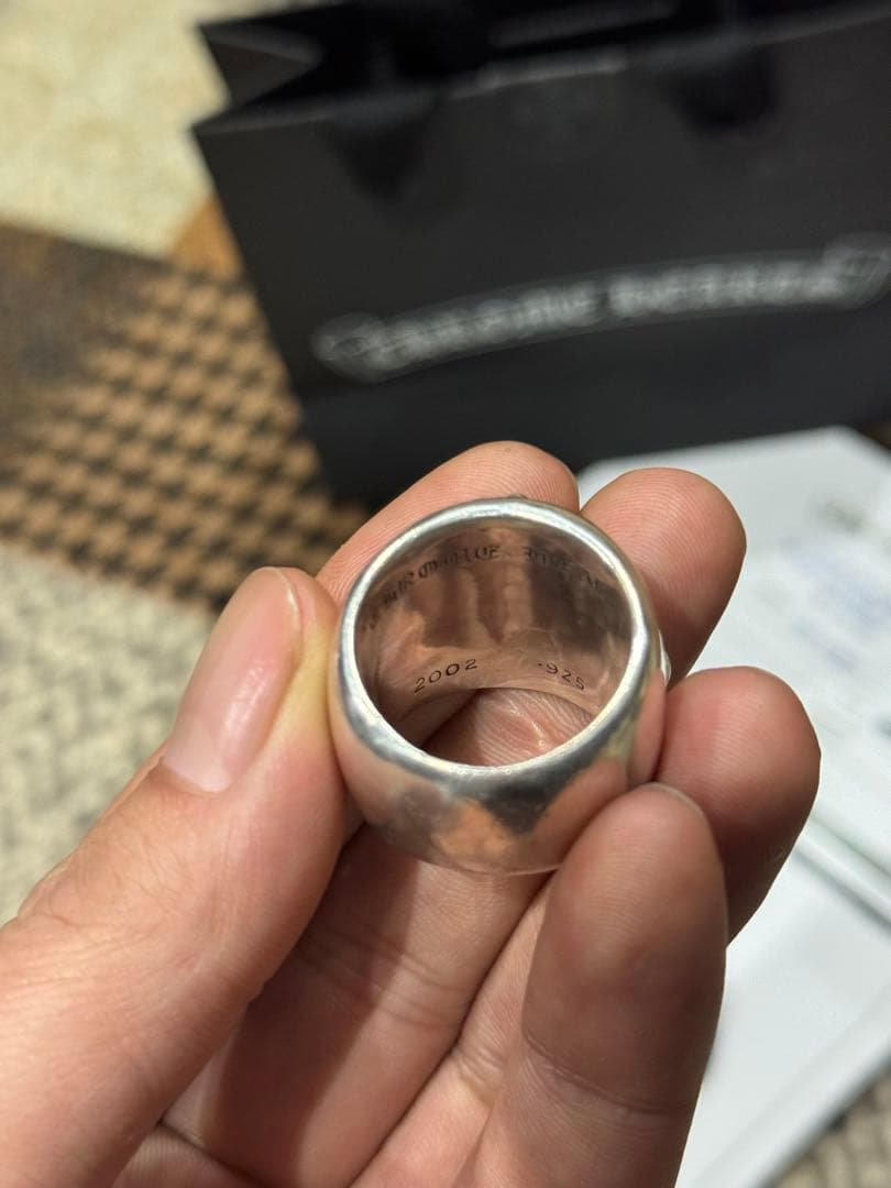 Chrome Hearts オーバルクロス25号