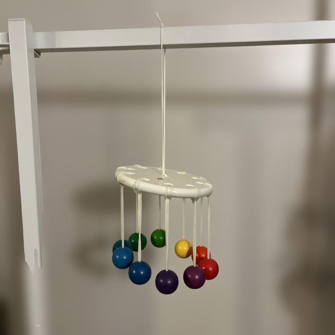 カラフル木製ボールモビール　wakuケルンボール