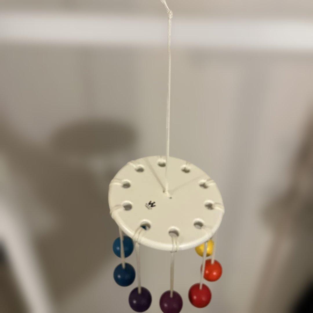 カラフル木製ボールモビール　wakuケルンボール