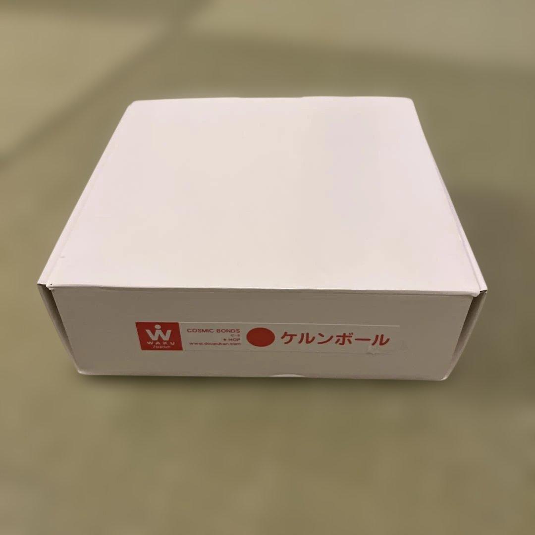 カラフル木製ボールモビール　wakuケルンボール