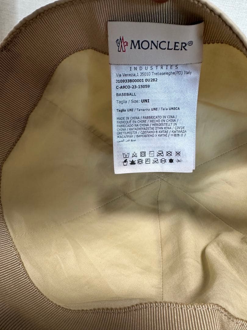 新品【MONCLER】モンクレールベースボールキャップ
