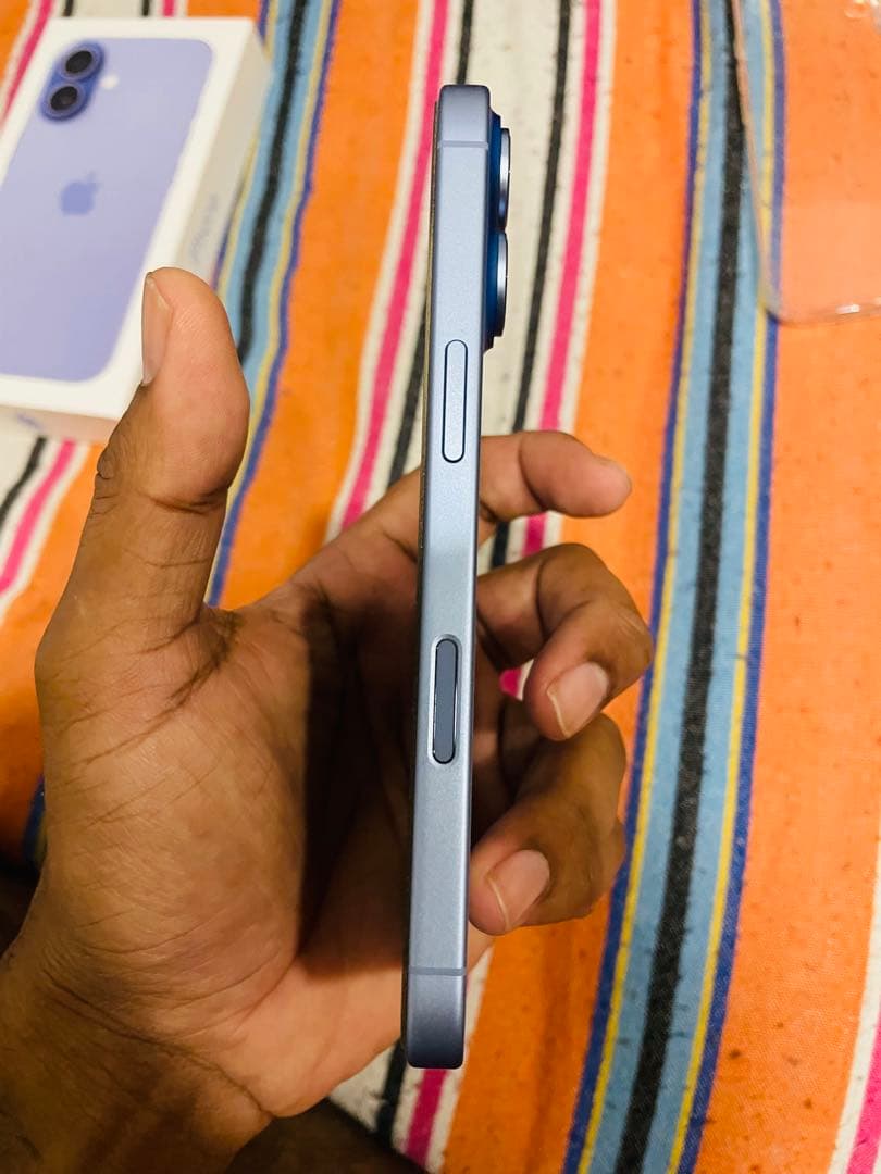 iPad本体 Iphone 17 256GB Mist Blue