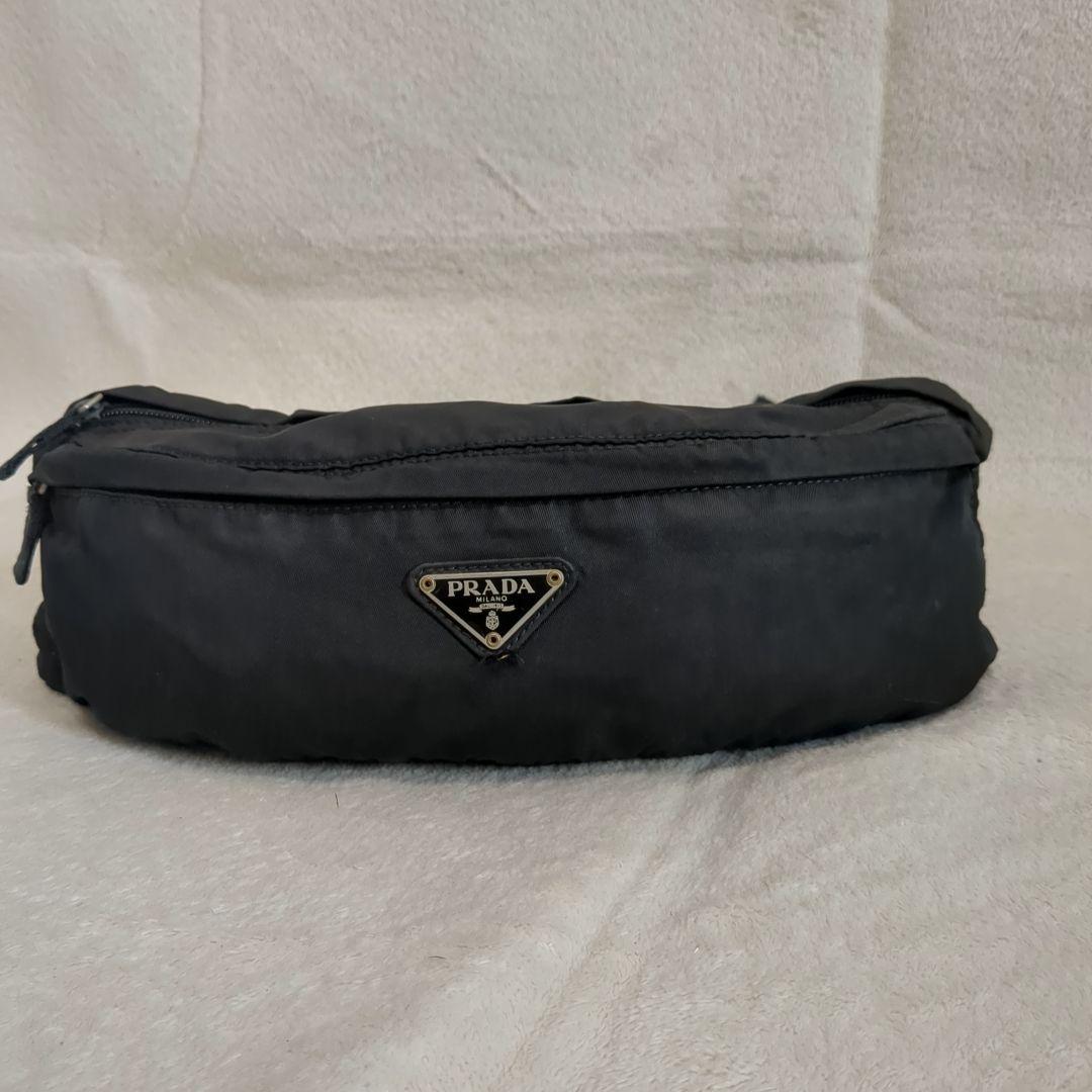 PRADA ボディバッグ ブラック テスートナイロン 三角ロゴ ウエストポーチ