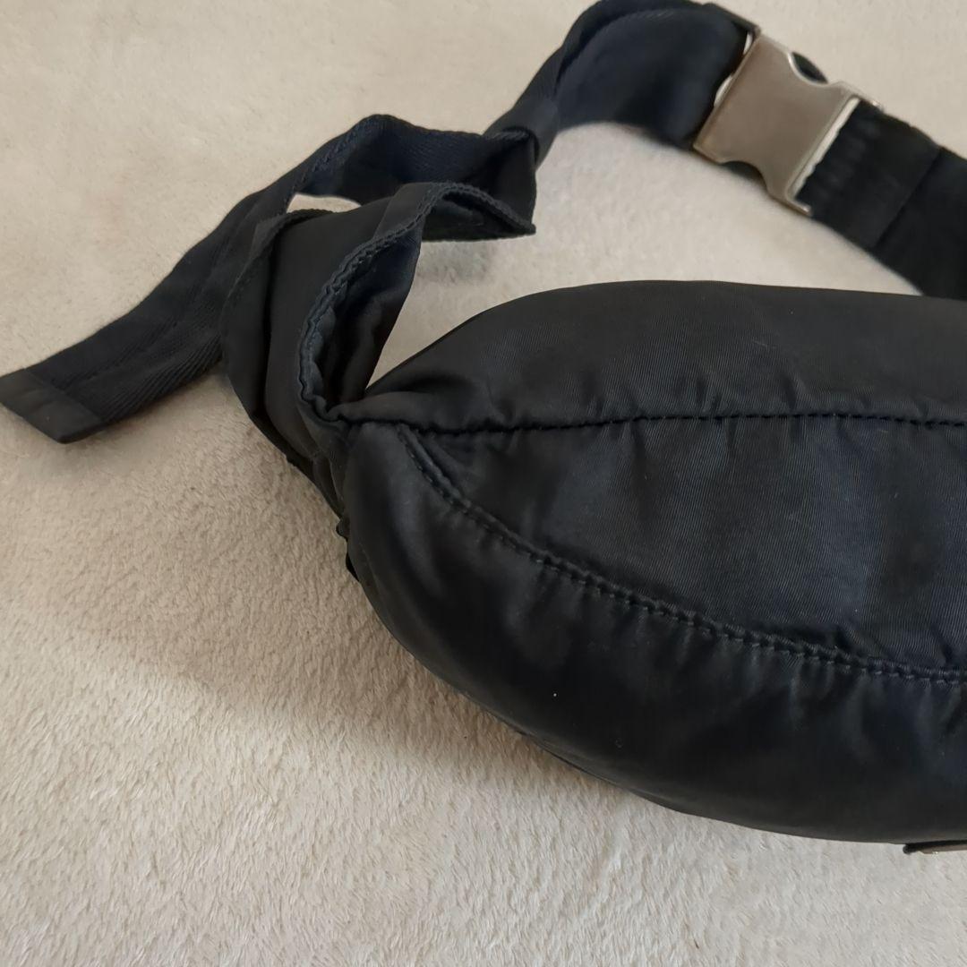 PRADA ボディバッグ ブラック テスートナイロン 三角ロゴ ウエストポーチ