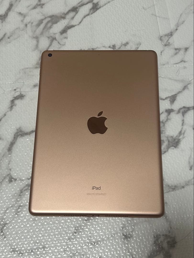 iPad 第8世代 128GB シャンパンゴールド 本体