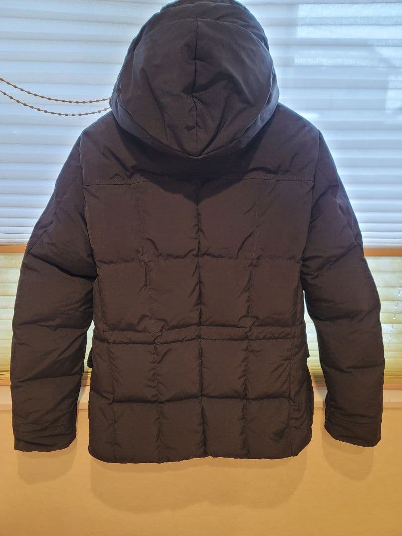 値下げ極美品　PEAUTEREY ピューテリーダウン　黒　M