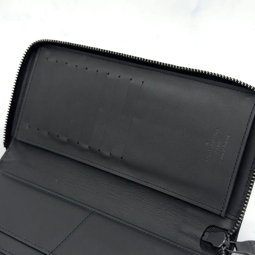 【新品級】ルイヴィトン モノグラム アンプラント トリヨン ヴェルティカル 黒