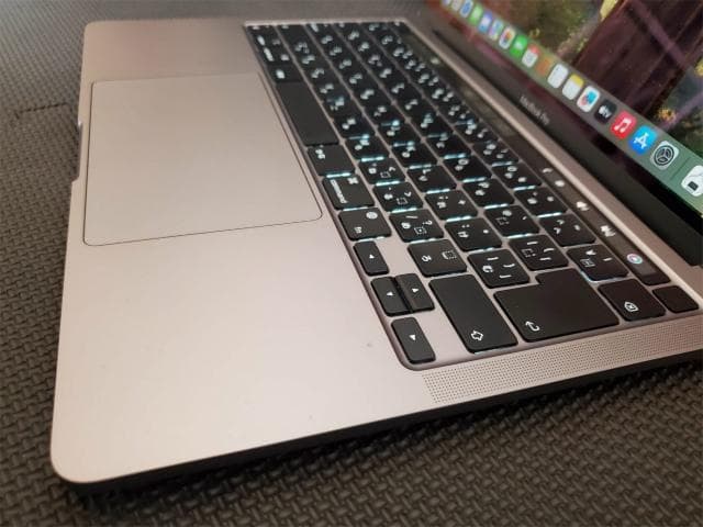 MacBook Pro 13インチ Apple M2チップ MNEH3J/A