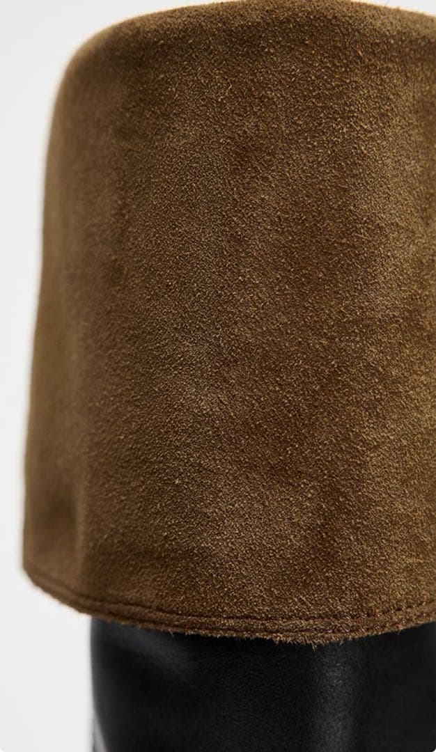 はな様 御専用　ZARAレザーニーハイブーツ