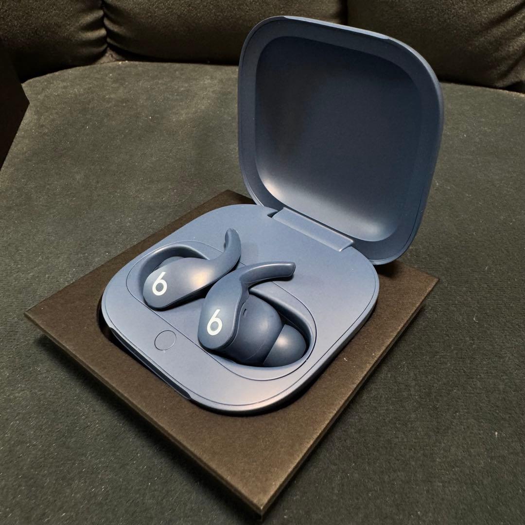てつ【完了品・希少色】Beats Fit Pro ネイビー イヤフォン