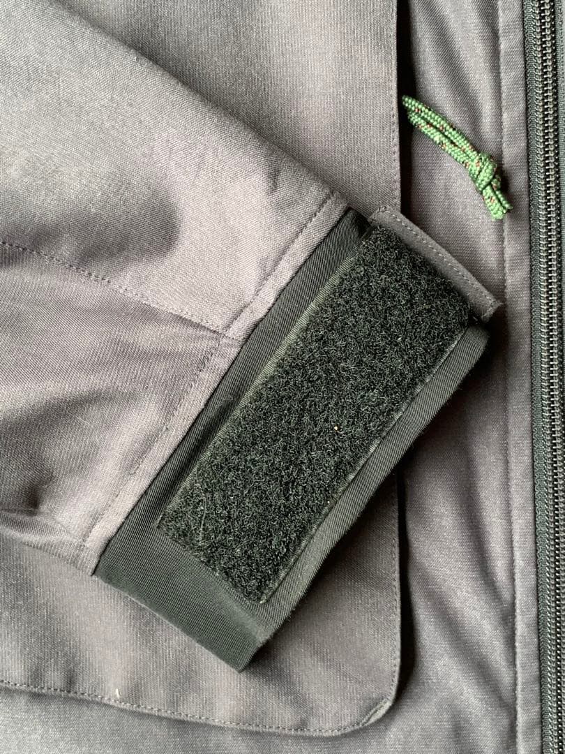 カナダ製　patagonia hydroshed jacket XL