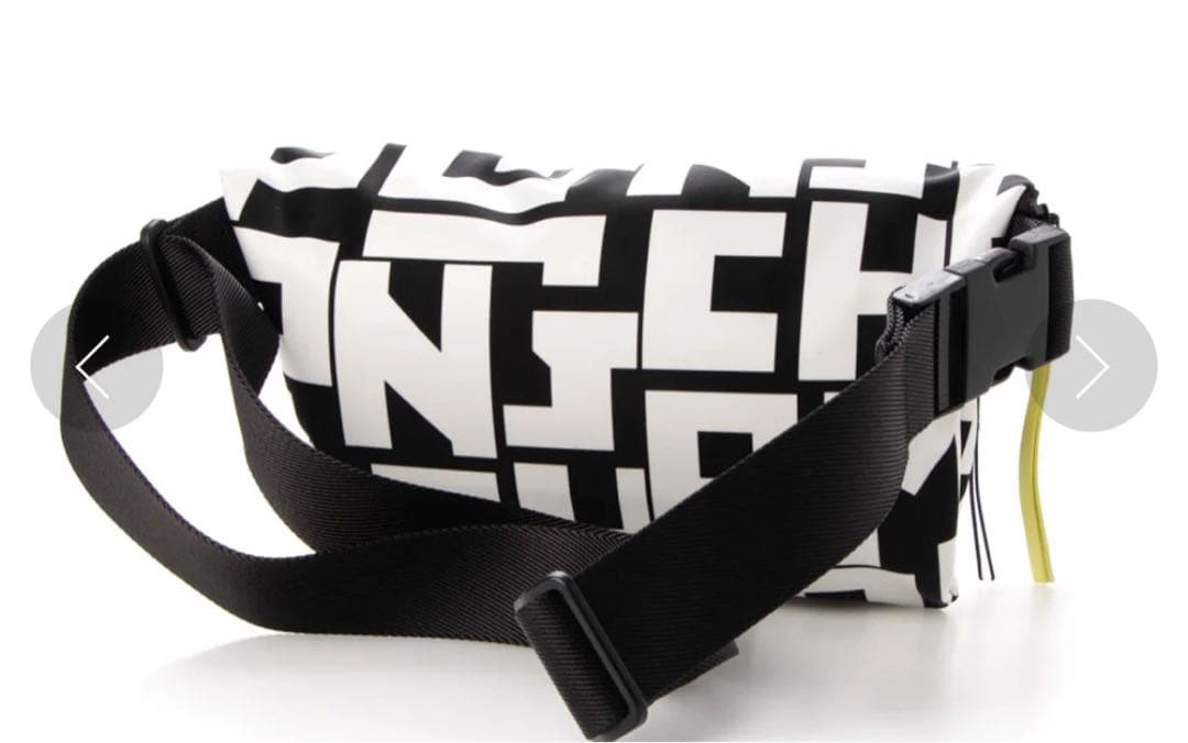 Longchamp ロンシャン ル プリアージュ　ボディバッグ