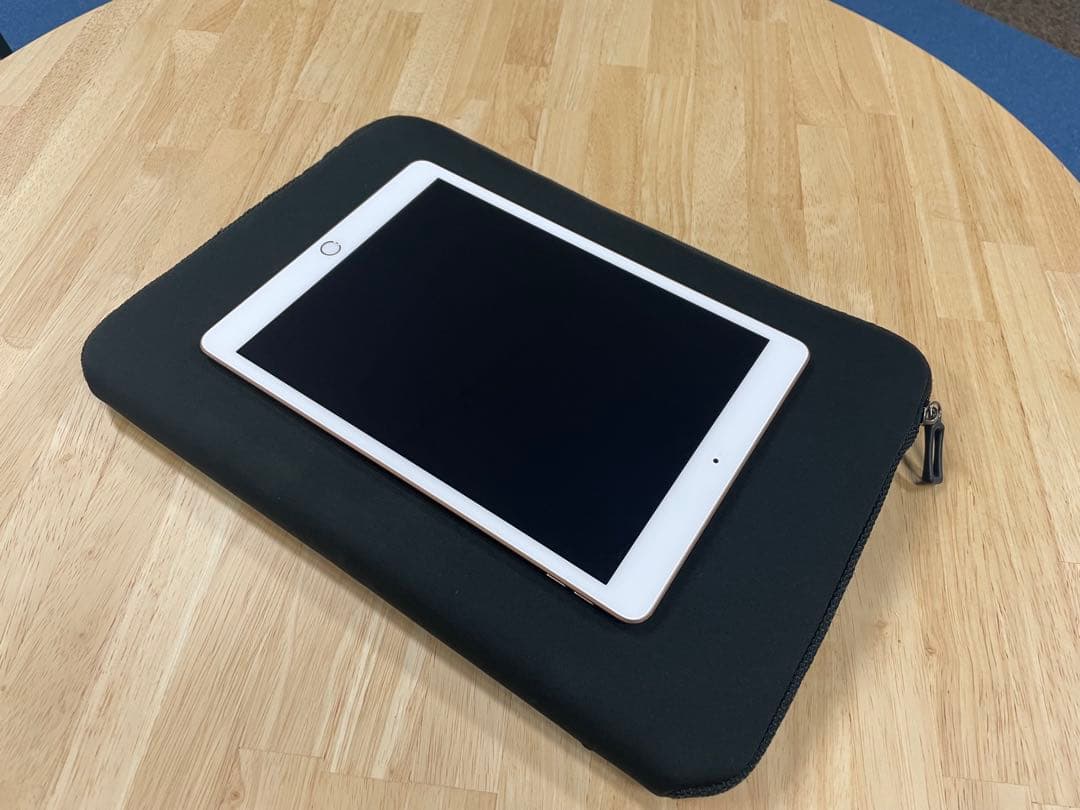 【美品】iPad 本体2020モデル ローズゴールド