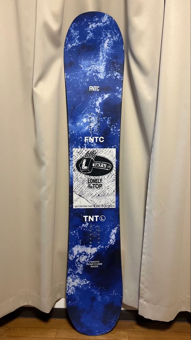 FNTC TNTL 153cm 23-24 モデル スノーボード 板 グラトリ
