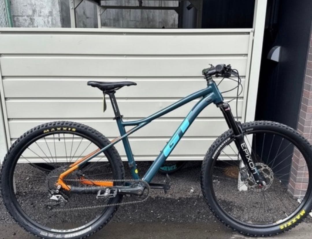 GT アヴァランチェ　エリート　マウンテンバイク 27.5インチ