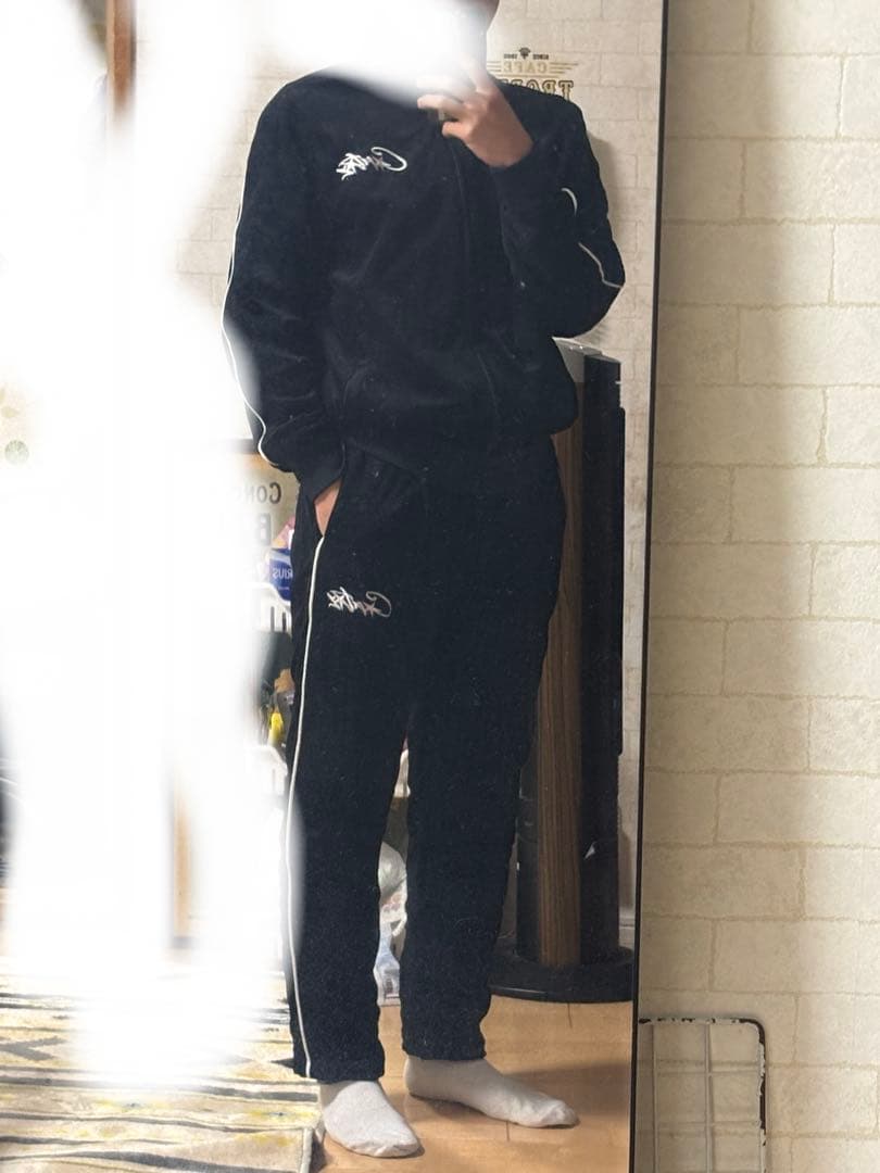 【ぴろさん専用】Corteiz ベロアセットアップ ブラック コーテイズ