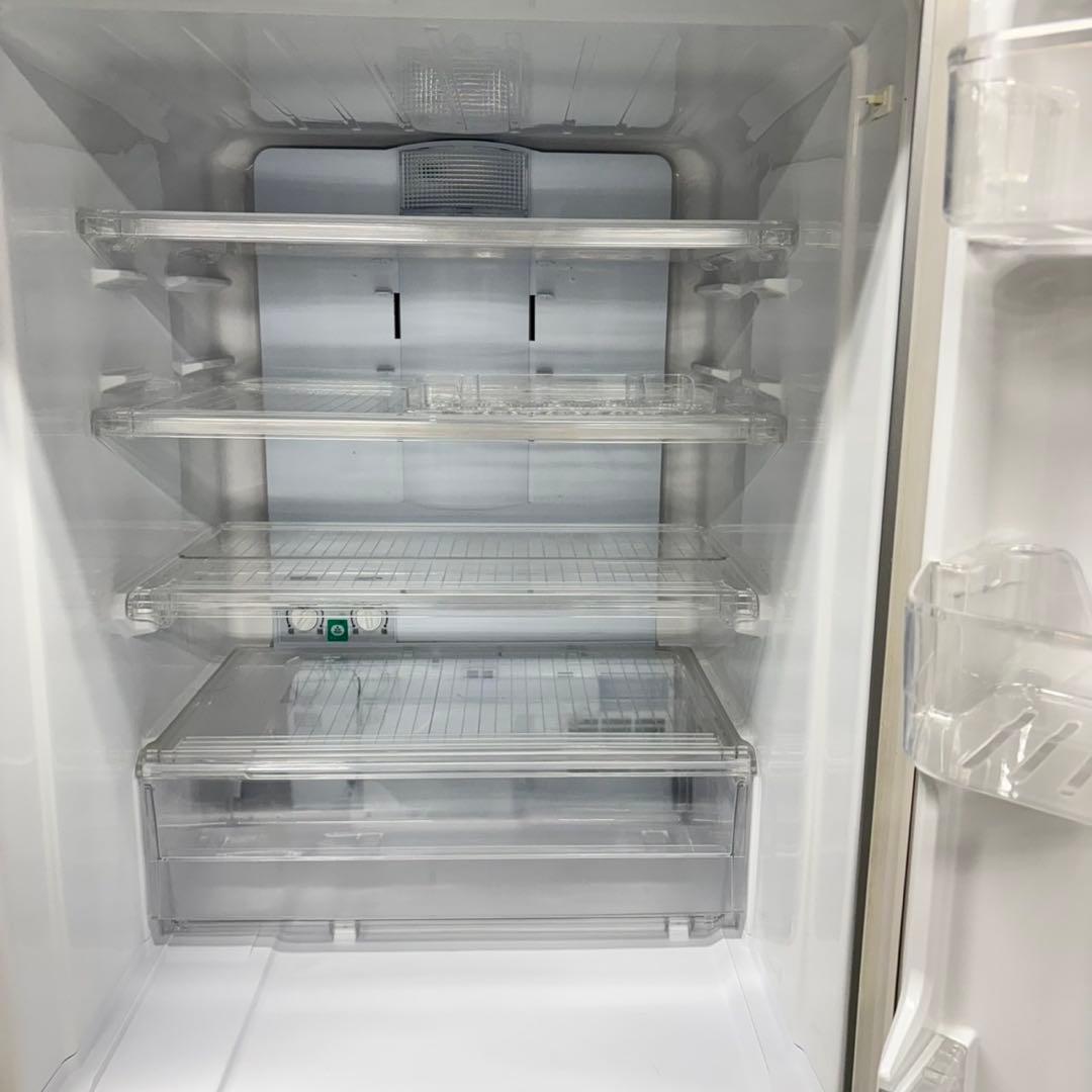 580 シャープ　大型冷蔵庫　350L 300L強　小型　家庭用　どっちもドア